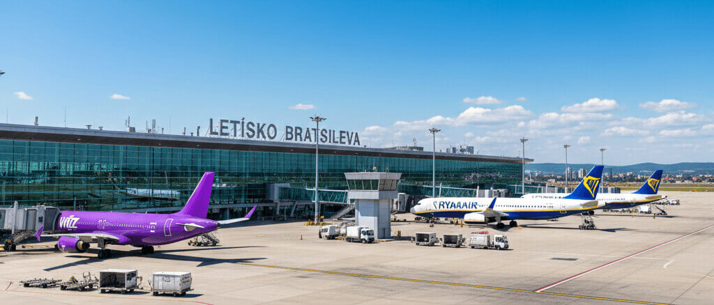 AVIS_Letisko-Bratislava-3.jpg