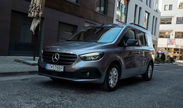 Mercedes-Benz-Citan-Tourer-110-thumb-3-605x360.jpg