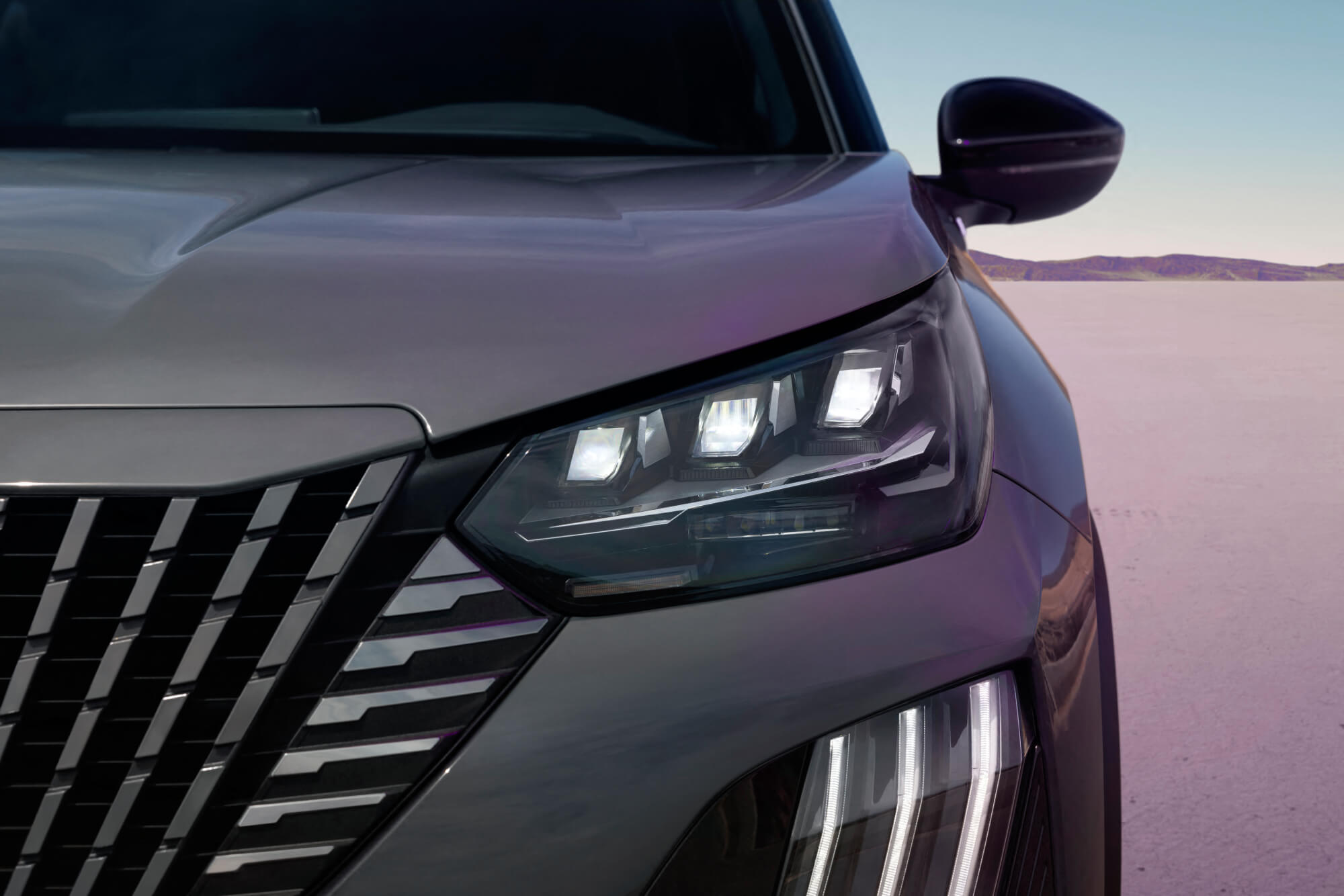 PEUGEOT_2008_.jpg
