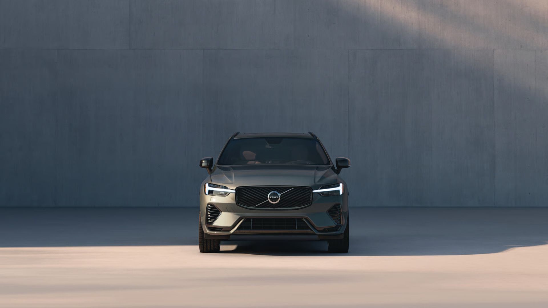 dlhodoby-prenajom-auta-volvo-xc60-plus-dark.jpg