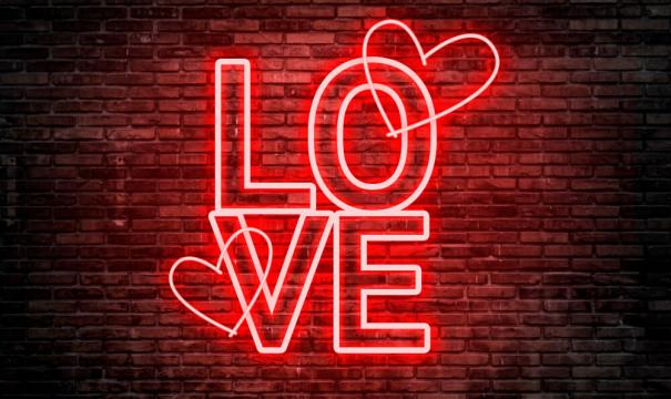 love-neon-lights-composition_tnjpg-605x360.jpg