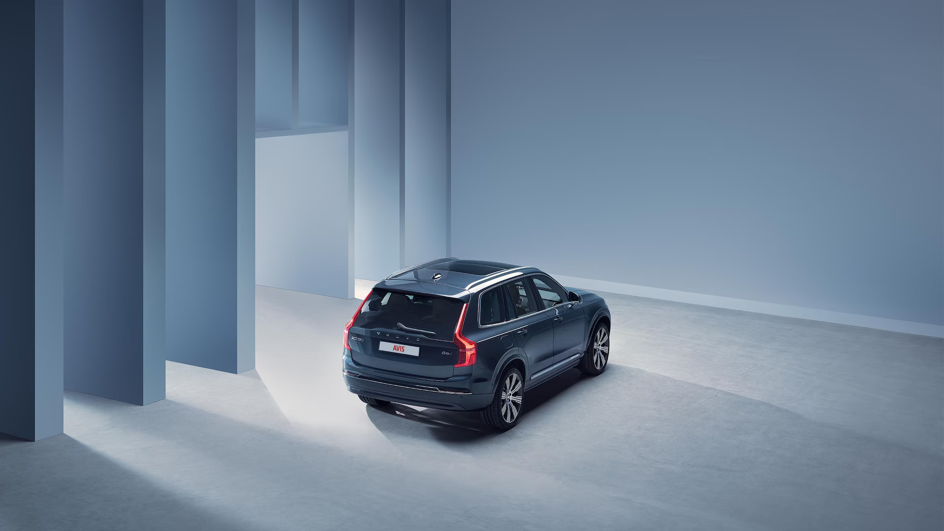 xc90-fuel-gallery-9-16x9.jpg 1.png